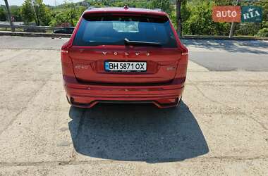Внедорожник / Кроссовер Volvo XC60 2021 в 