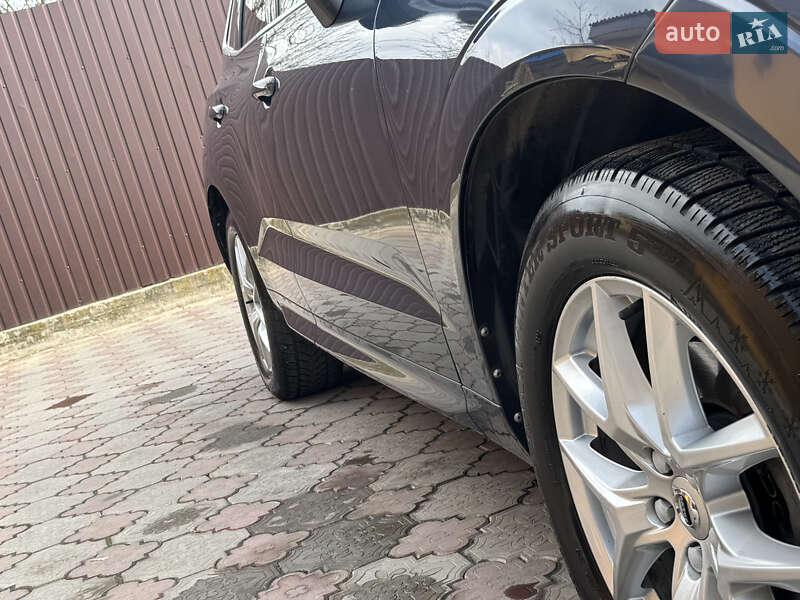 Внедорожник / Кроссовер Volvo XC60 2017 в Ровно