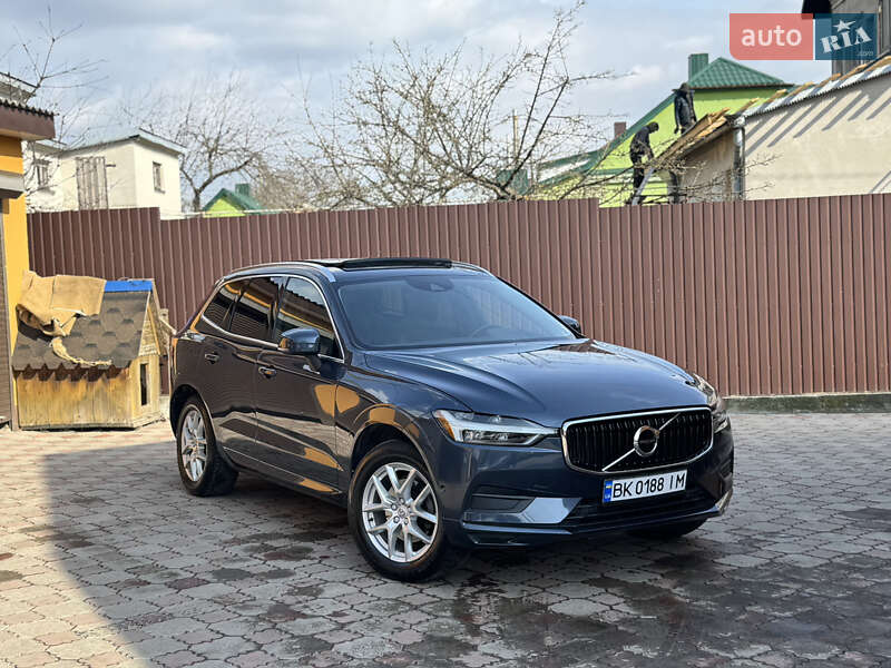 Внедорожник / Кроссовер Volvo XC60 2017 в Ровно