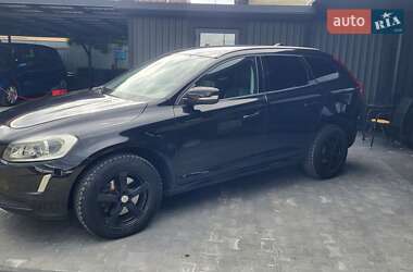 Внедорожник / Кроссовер Volvo XC60 2014 в 