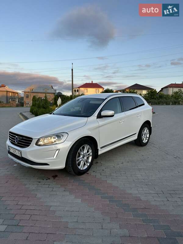 Позашляховик / Кросовер Volvo XC60 2015 в Городенці