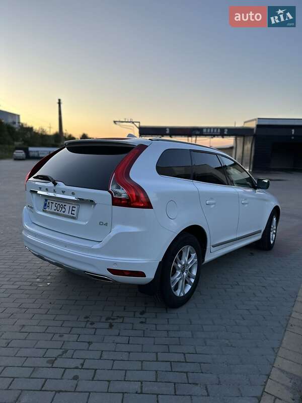 Позашляховик / Кросовер Volvo XC60 2015 в Городенці