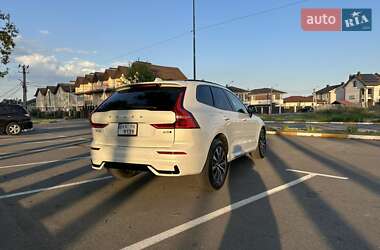 Внедорожник / Кроссовер Volvo XC60 2024 в 