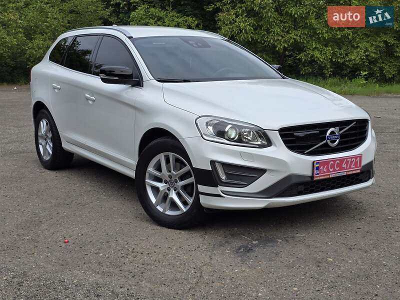 Внедорожник / Кроссовер Volvo XC60 2017 в Калуше