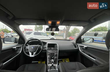Внедорожник / Кроссовер Volvo XC60 2014 в 