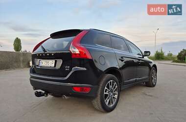 Позашляховик / Кросовер Volvo XC60 2013 в 