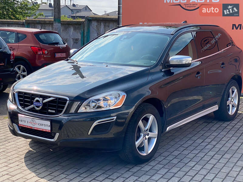 Внедорожник / Кроссовер Volvo XC60 2012 в 