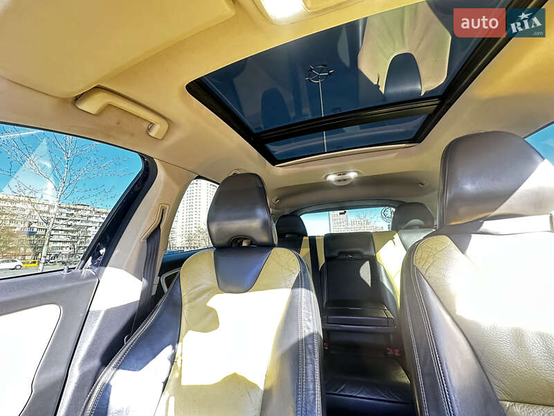 Внедорожник / Кроссовер Volvo XC60 2009 в Киеве