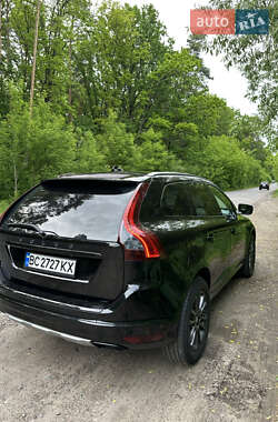 Позашляховик / Кросовер Volvo XC60 2016 в 