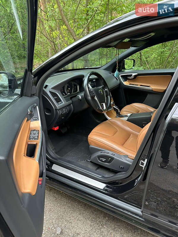 Позашляховик / Кросовер Volvo XC60 2016 в Шептицькому