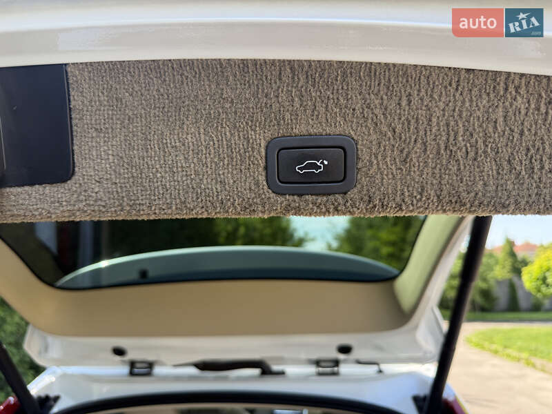 Позашляховик / Кросовер Volvo XC60 2014 в Рівному