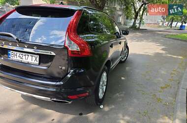 Внедорожник / Кроссовер Volvo XC60 2015 в 