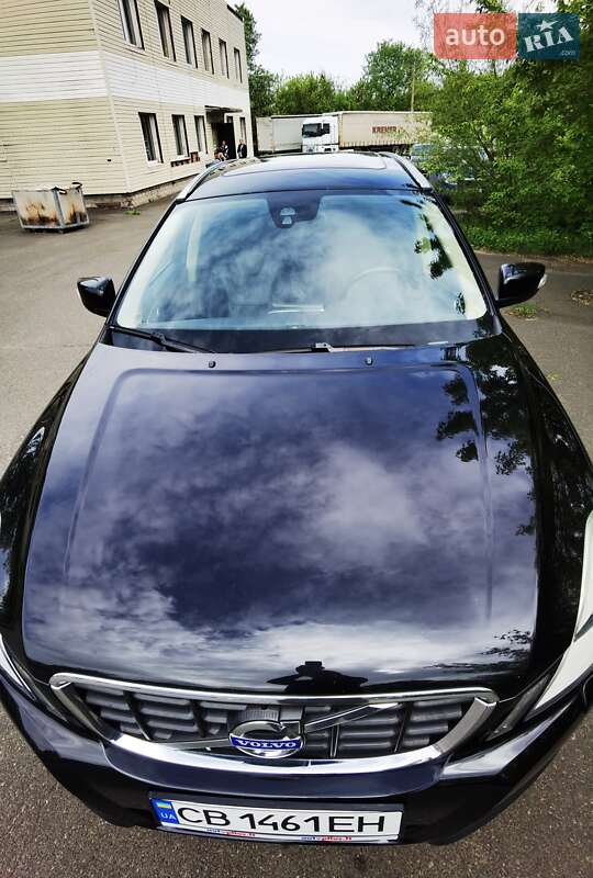 Внедорожник / Кроссовер Volvo XC60 2012 в Чернигове