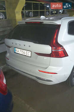 Позашляховик / Кросовер Volvo XC60 2021 в Києві