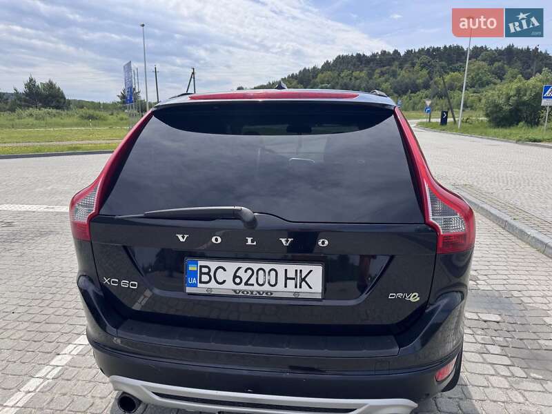 Внедорожник / Кроссовер Volvo XC60 2010 в Львове
