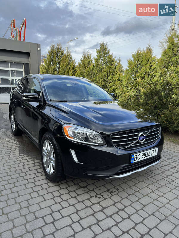 Позашляховик / Кросовер Volvo XC60 2015 в Львові