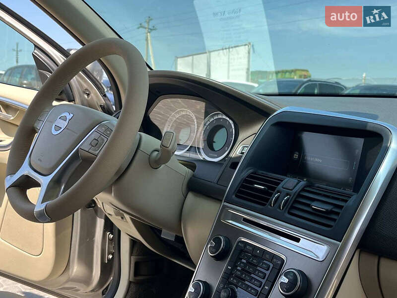 Позашляховик / Кросовер Volvo XC60 2012 в Львові