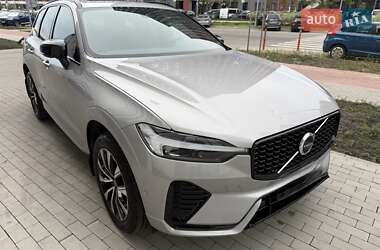 Внедорожник / Кроссовер Volvo XC60 2023 в Киеве