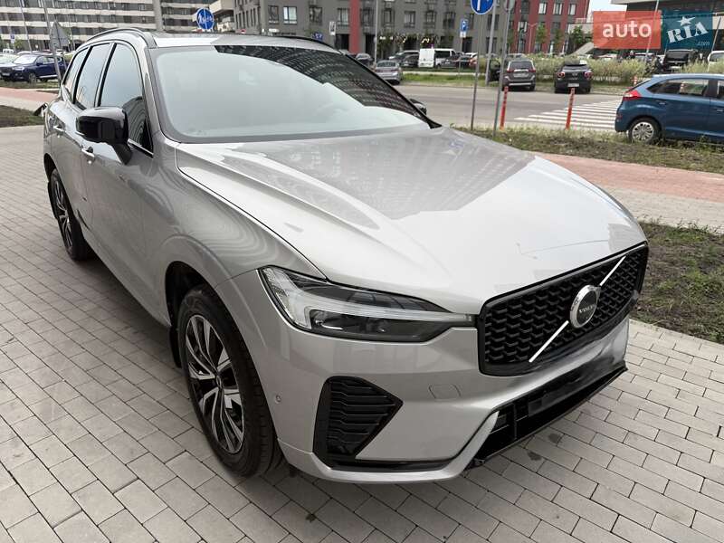 Volvo XC60 2023