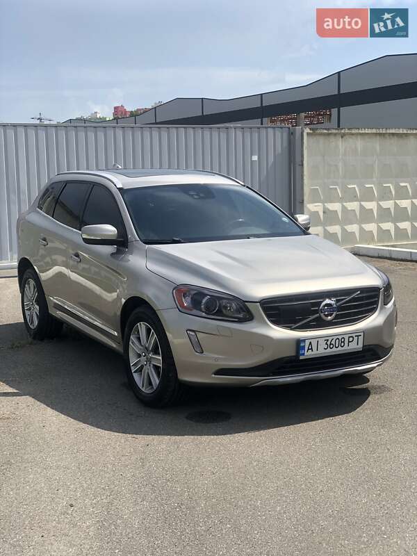 Внедорожник / Кроссовер Volvo XC60 2015 в Броварах