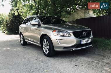 Внедорожник / Кроссовер Volvo XC60 2015 в 
