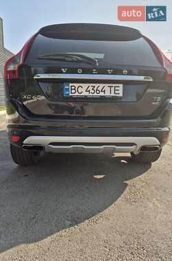 Внедорожник / Кроссовер Volvo XC60 2016 в 