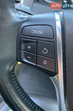 Внедорожник / Кроссовер Volvo XC60 2014 в 