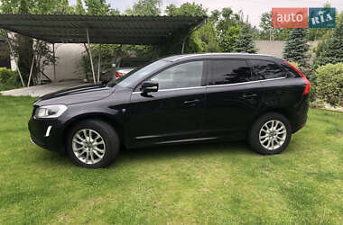 Внедорожник / Кроссовер Volvo XC60 2014 в 