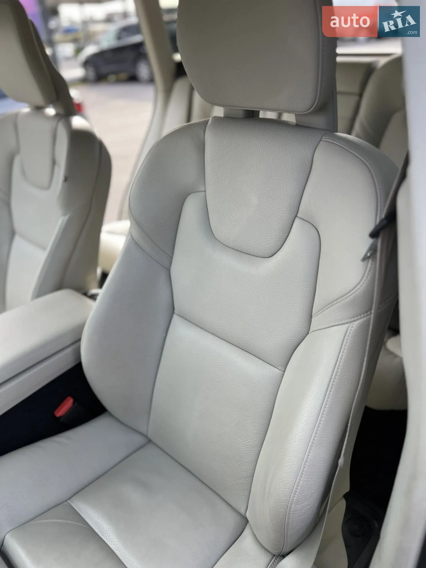 2017 Volvo XC60 - мініатюра 11