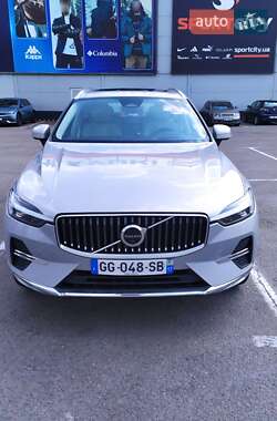 Внедорожник / Кроссовер Volvo XC60 2022 в 