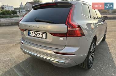 Внедорожник / Кроссовер Volvo XC60 2021 в 