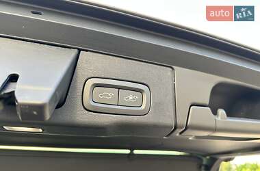 Внедорожник / Кроссовер Volvo XC60 2021 в 