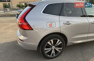 Внедорожник / Кроссовер Volvo XC60 2021 в 