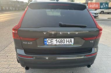 Внедорожник / Кроссовер Volvo XC60 2018 в 