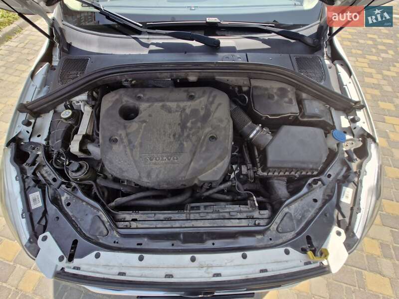 Внедорожник / Кроссовер Volvo XC60 2015 в Калуше