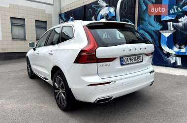 Внедорожник / Кроссовер Volvo XC60 2020 в 