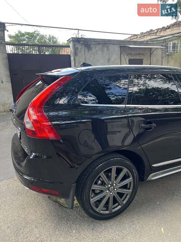 Позашляховик / Кросовер Volvo XC60 2015 в Одесі