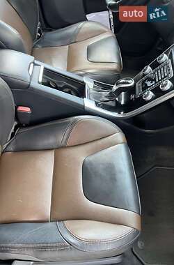 Внедорожник / Кроссовер Volvo XC60 2015 в Одессе