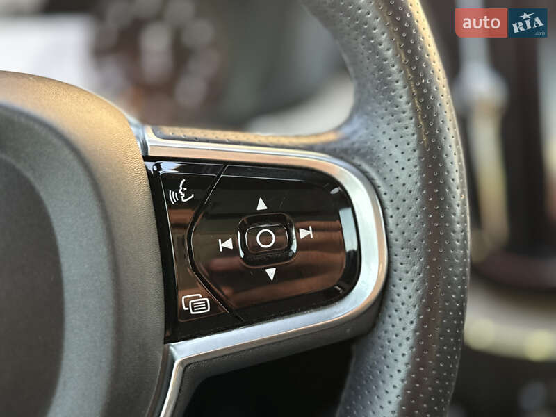 Позашляховик / Кросовер Volvo XC60 2018 в Дрогобичі