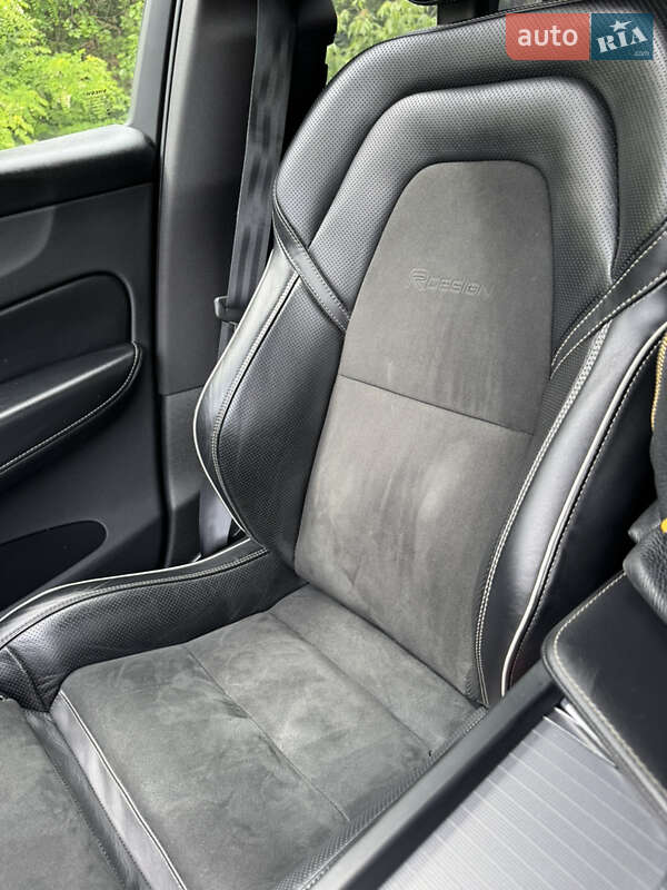 Внедорожник / Кроссовер Volvo XC60 2018 в Черкассах