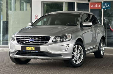 Внедорожник / Кроссовер Volvo XC60 2016 в Киеве