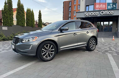 Внедорожник / Кроссовер Volvo XC60 2016 в 