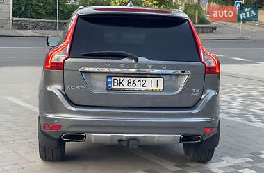 Внедорожник / Кроссовер Volvo XC60 2016 в 