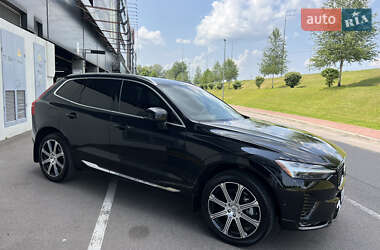 Внедорожник / Кроссовер Volvo XC60 2021 в 