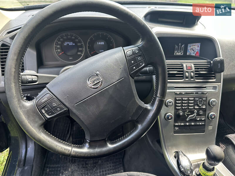 Внедорожник / Кроссовер Volvo XC60 2009 в Ивано-Франковске