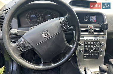 Внедорожник / Кроссовер Volvo XC60 2009 в 