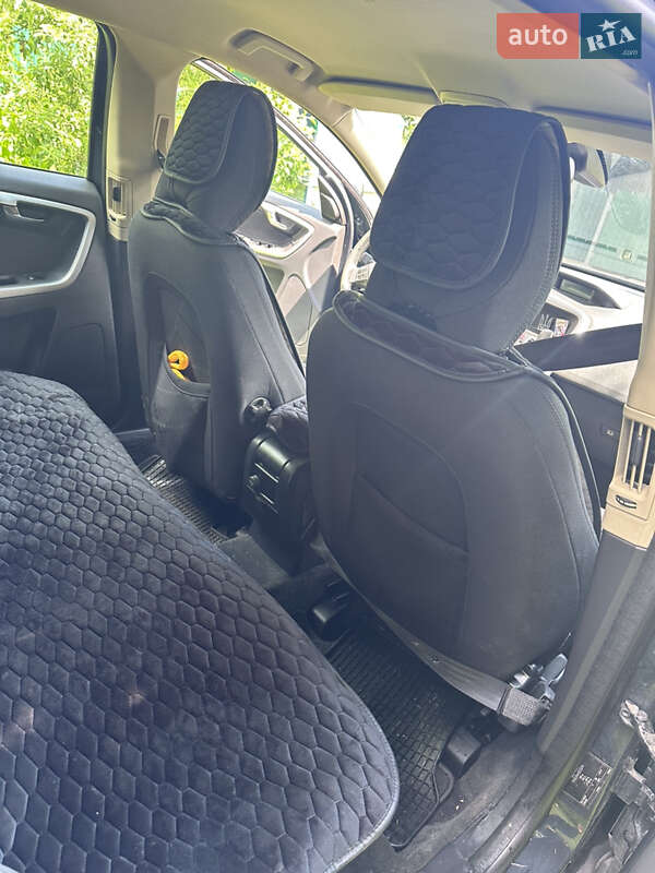 Внедорожник / Кроссовер Volvo XC60 2009 в Ивано-Франковске