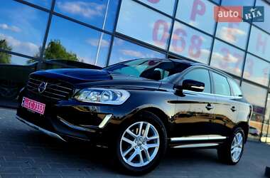 Внедорожник / Кроссовер Volvo XC60 2017 в 