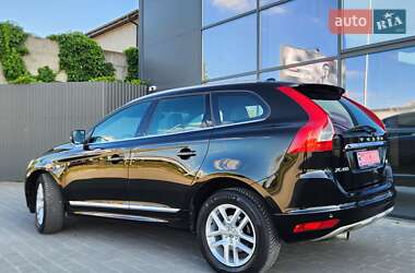 Внедорожник / Кроссовер Volvo XC60 2017 в 