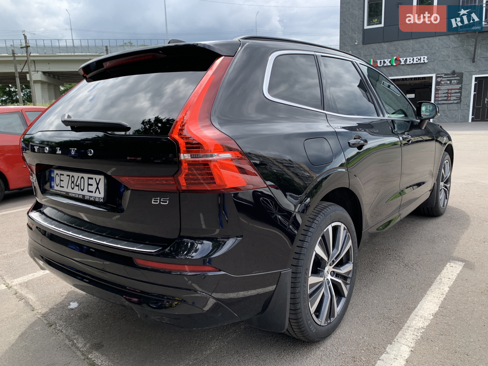Volvo XC60 2021 VIN YV4L12DK9N1905627 фото оголошення 6 з 32